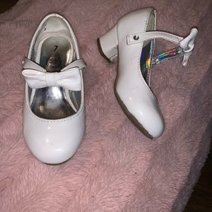 Girls Wonder Nation dress shoes